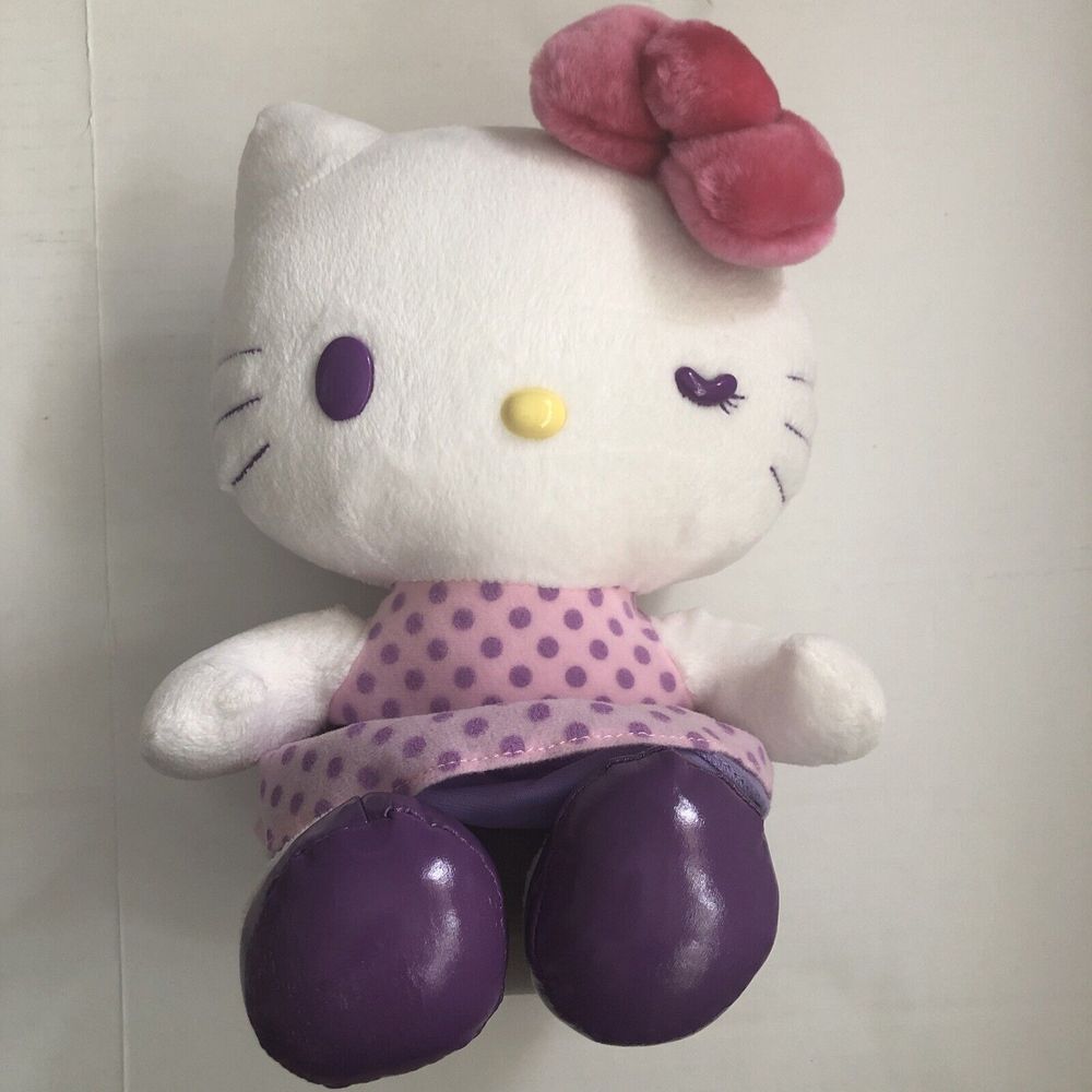 Sanrio Hello Kitty 2007 Winking Eye‎ Plush